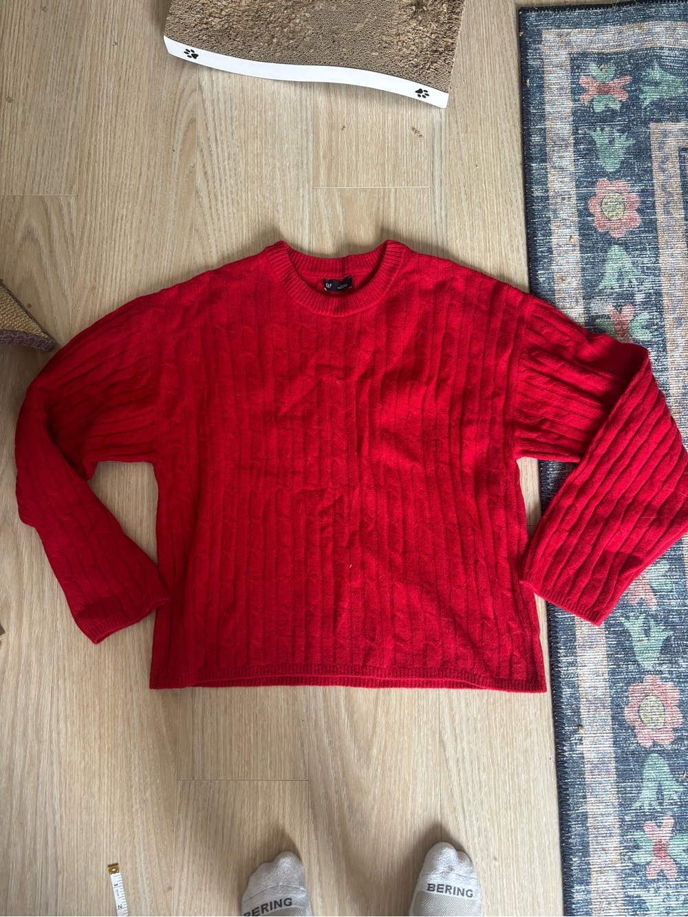 Gap Red Cable-Knit Crewneck Sweater - Picture 5 of 8